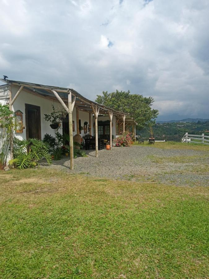 Villa Rancho De Juancho Pereira Exterior foto