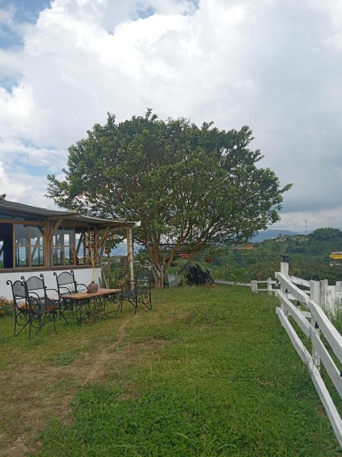 Villa Rancho De Juancho Pereira Exterior foto